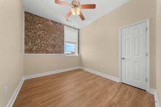 51 E Main St in Statesboro, GA - Building Photo - Building Photo