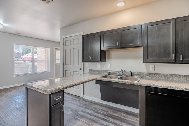 Swift Creek Apartments in Decatur, GA - Foto de edificio - Interior Photo