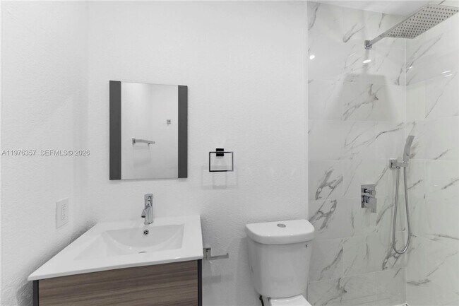 840 SW 105th Ave in Miami, FL - Building Photo - Building Photo