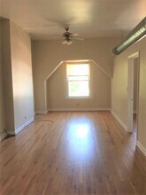 2337 N Bosworth Ave in Chicago, IL - Building Photo - Building Photo