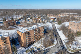 Edgewater Walk in Tinley Park, IL - Building Photo - Building Photo