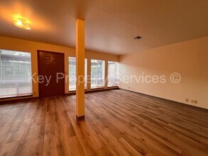 11207 NE 49th St in Vancouver, WA - Building Photo - Building Photo