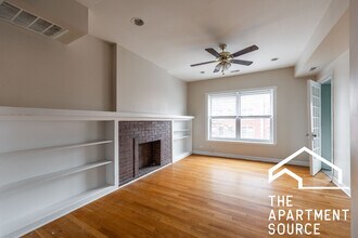 7462 N Greenview Ave in Chicago, IL - Building Photo - Building Photo