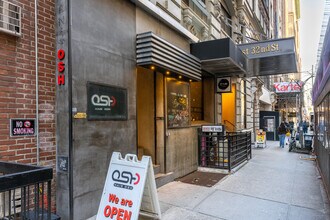 Stratford House Apartments in New York, NY - Foto de edificio - Building Photo