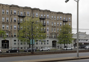 1125 Commonwealth Ave Apartments