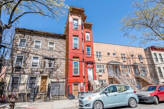 SRO in Bronx, NY - Foto de edificio - Building Photo