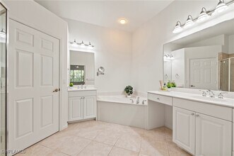 10040 Valiant Ct in Miromar Lakes, FL - Building Photo - Building Photo