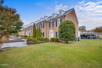 1024 Konnarock Rd in Kingsport, TN - Building Photo - Building Photo