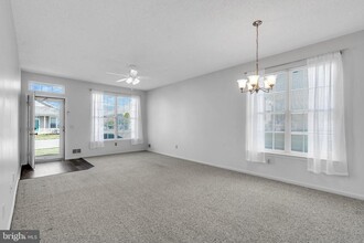 3 Cardinal Pl in Barnegat Township, NJ - Building Photo - Building Photo
