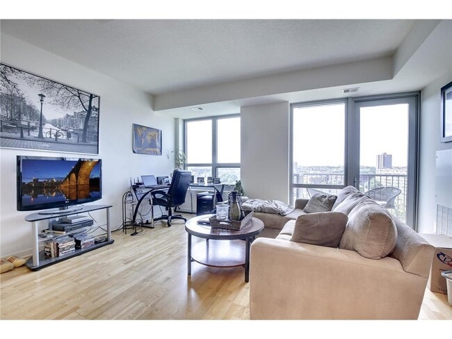 property at 929 Portland Ave