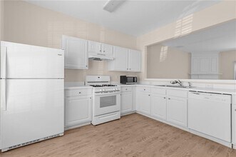1010 Bendleton Trce in Alpharetta, GA - Building Photo - Building Photo