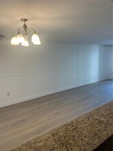 520 SE 5th Ave in Fort Lauderdale, FL - Foto de edificio - Building Photo