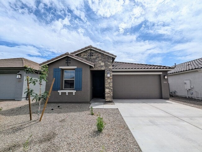 10163 W Amelia Ave in Avondale, AZ - Building Photo - Building Photo