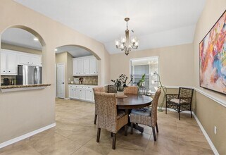 102 Golfview Ct in Montgomery, TX - Building Photo - Building Photo