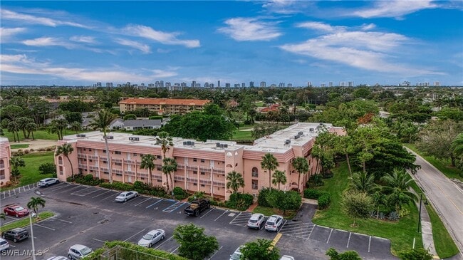 property at 100 Forest Lakes Blvd