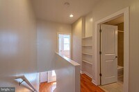 2129 Earp St photo'