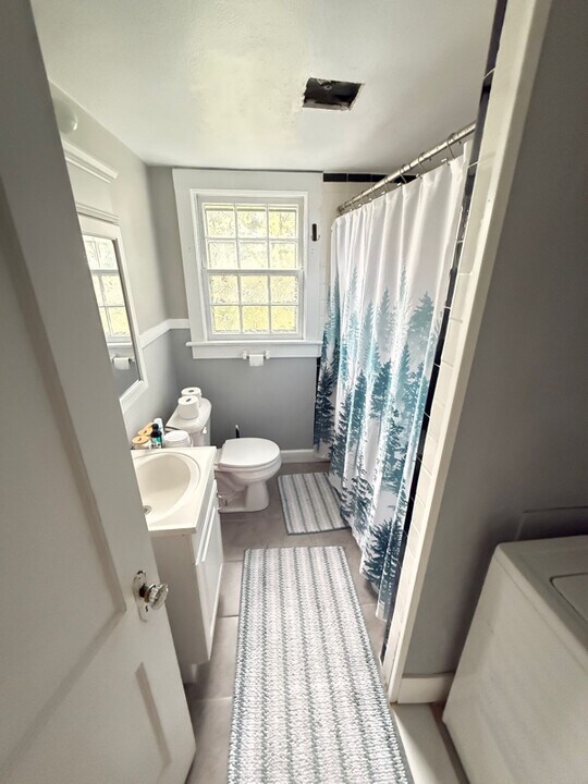 9532 Cape View Ave in Norfolk, VA - Building Photo