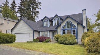 1266 NW Timber Shadow Ct in Silverdale, WA - Building Photo