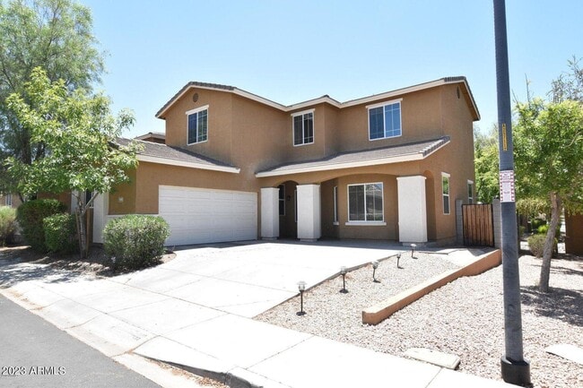 7430 S 27th Way in Phoenix, AZ - Building Photo - Building Photo