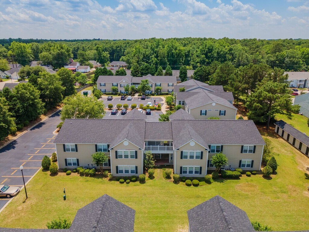 Basswood Apartment Homes Florence, SC Apartments