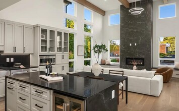 421 14th Ave W in Kirkland, WA - Building Photo - Building Photo