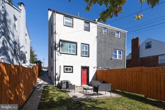 4355 G St SE in Washington, DC - Building Photo - Building Photo