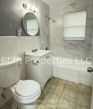 1815 NW Smith Ave in Lawton, OK - Building Photo - Building Photo