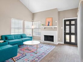 The Townhomes on Peacock Hill in Houston, TX - Building Photo