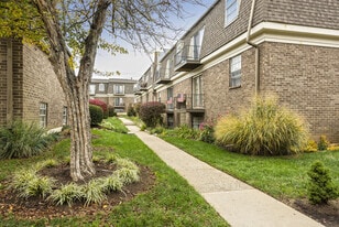 Barrel Oaks Apartments