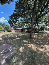 7200 Robinhood Ln in Fort Worth, TX - Building Photo - Building Photo