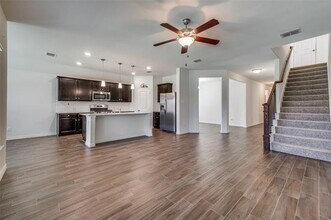 1305 Rembrandt Dr in Little Elm, TX - Building Photo - Building Photo