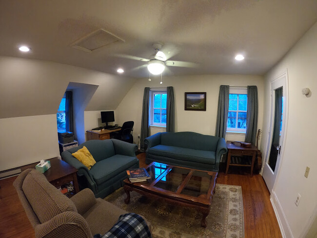 424 N High St, Unit 6 in West Chester, PA - Building Photo - Building Photo
