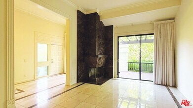 1488 Palisades Dr in Los Angeles, CA - Building Photo - Building Photo