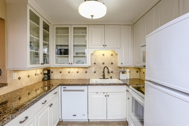 8949 Gaylord Dr photo'