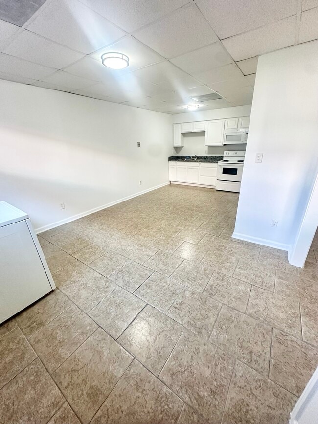 3016 Jean Lafitte Pkwy in Chalmette, LA - Building Photo - Building Photo