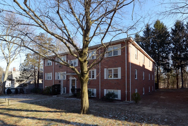 425-435 North St in Randolph, MA - Building Photo - Building Photo