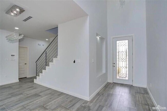 18 Sunset Dr in Mission, TX - Building Photo - Building Photo