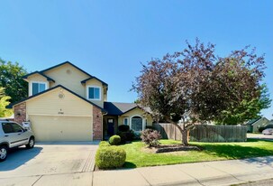 2760 N Bobcat Way in Meridian, ID - Building Photo