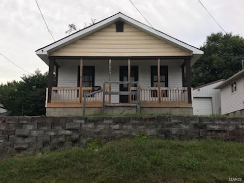 2618 Plainview Terrace in Alton, IL - Building Photo