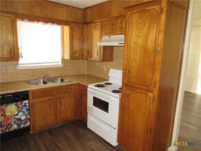 2406 Shoemaker Dr in Killeen, TX - Building Photo - Building Photo