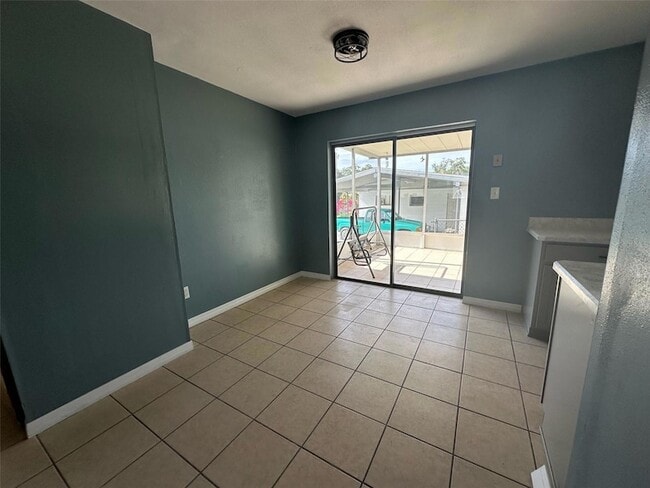 800 Phoenix Ave in Fruitland Park, FL - Building Photo - Building Photo
