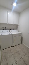 7 Stanford in Irvine, CA - Building Photo - Building Photo