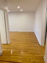 4930 Edouard Montpetit Blvd in Montréal, QC - Building Photo - Building Photo