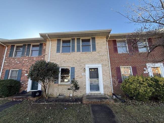 169 Farrell Ln in Fredericksburg, VA - Building Photo - Building Photo