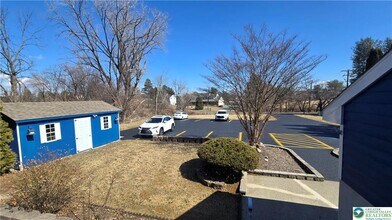 1640 Brookside Rd in Macungie, PA - Foto de edificio - Building Photo