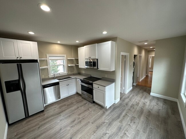 284 Central St in Mansfield, MA - Building Photo - Building Photo