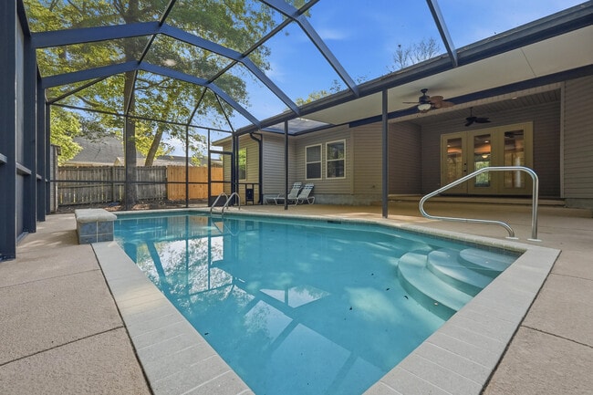 property at 1705 19th St