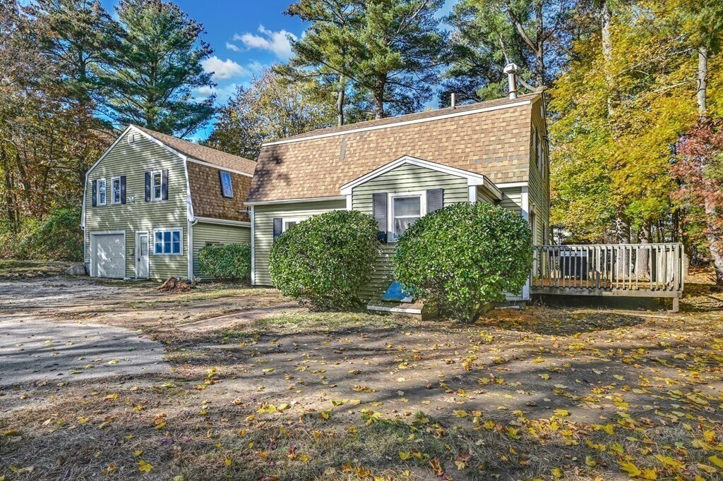 1 Blackstone St in Bellingham, MA - Building Photo