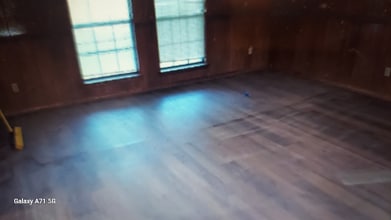 2508 Brandon Ln in Burleson, TX - Foto de edificio - Building Photo