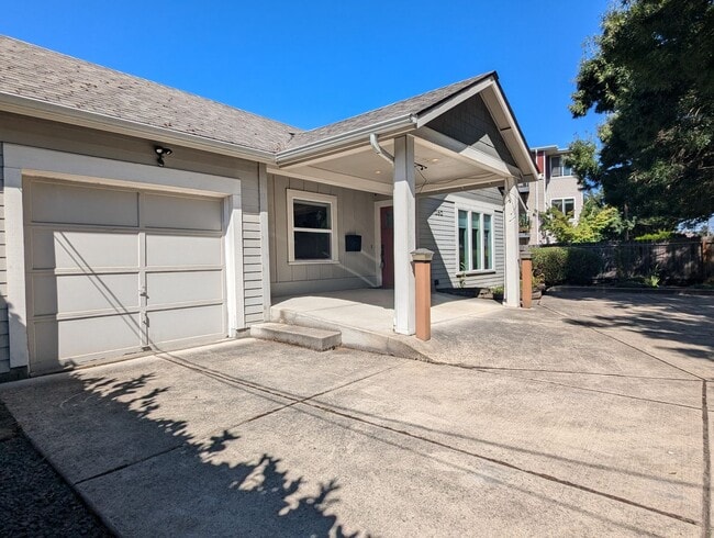 1380 River Rd in Eugene, OR - Building Photo - Building Photo